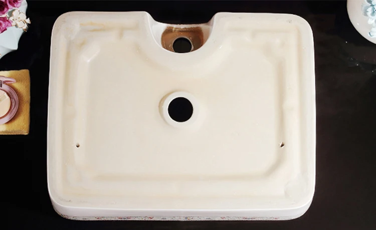 D-046 (5).jpg