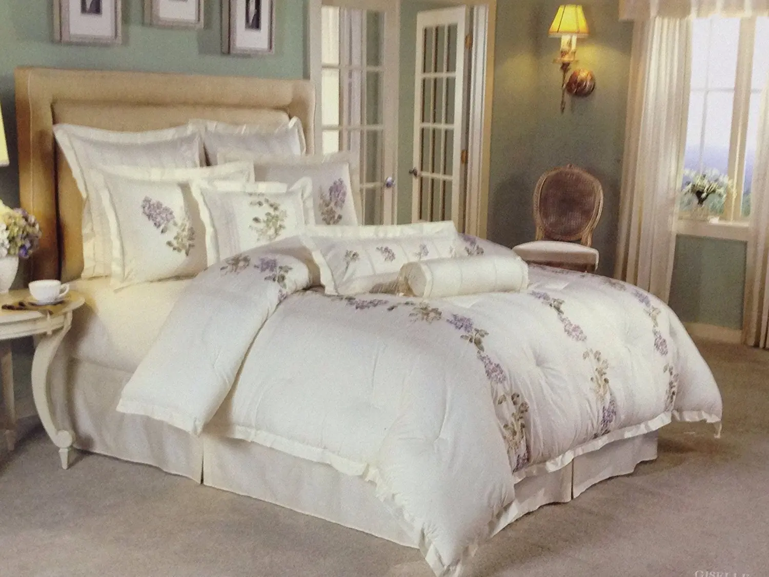 Buy Raymond Waites Renaissance Queen Comforter Set In Cheap Price