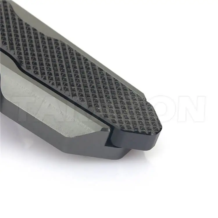 footpeg-rear-GSX250R (5).jpg