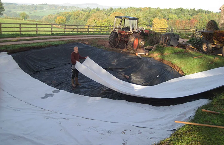 geotextiel-Pond.jpg