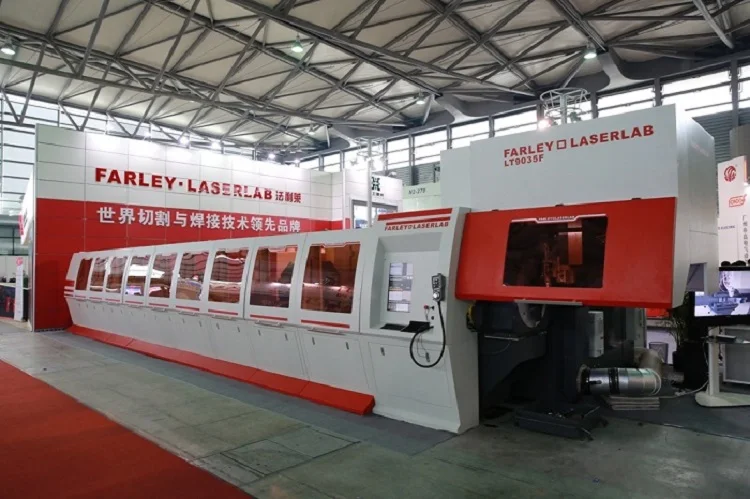 HGTECH lazer 1000w metal pipe laser cutting machine for aluminum pipe copper pipe brass pipe
