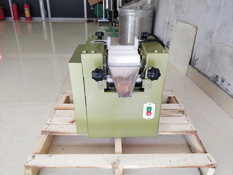 lab scale homogenizer automatic three roll grinding machine/3 roll mill