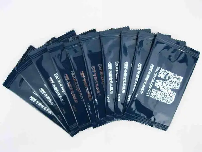 individual wet wipe 2