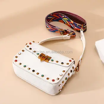 small hand purse for ladies