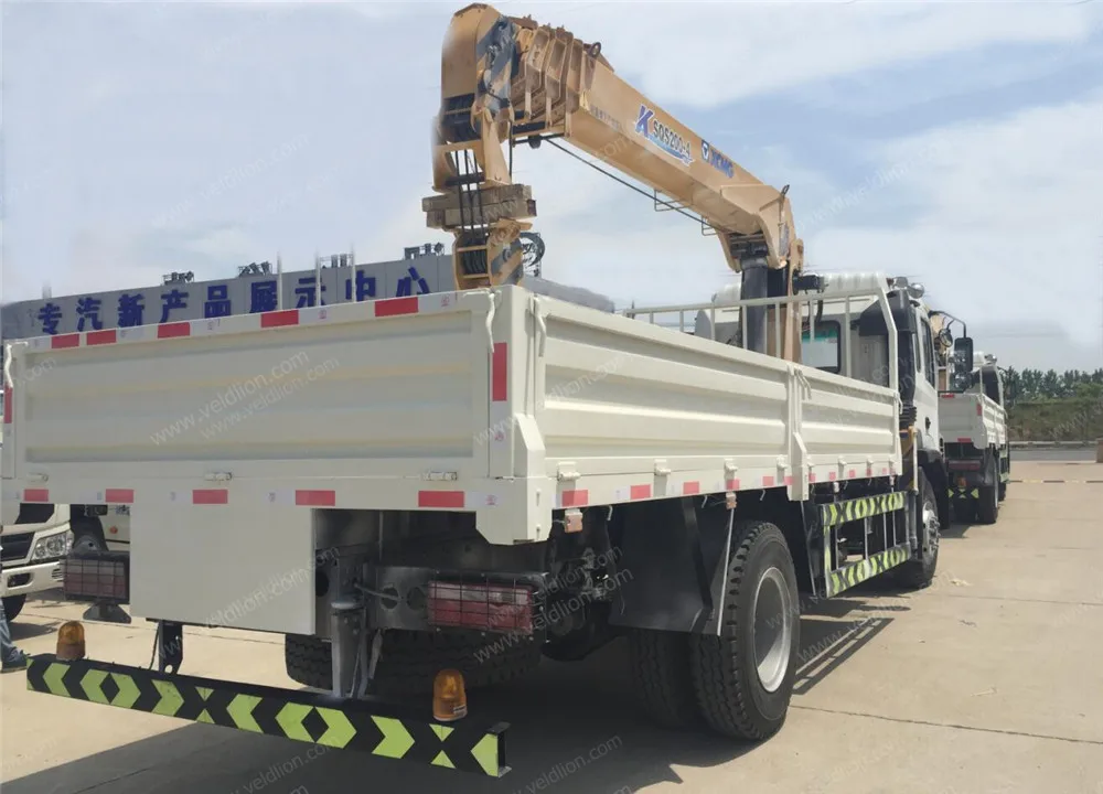 8TON flatbed tow truck mounted crane SQS200.jpg