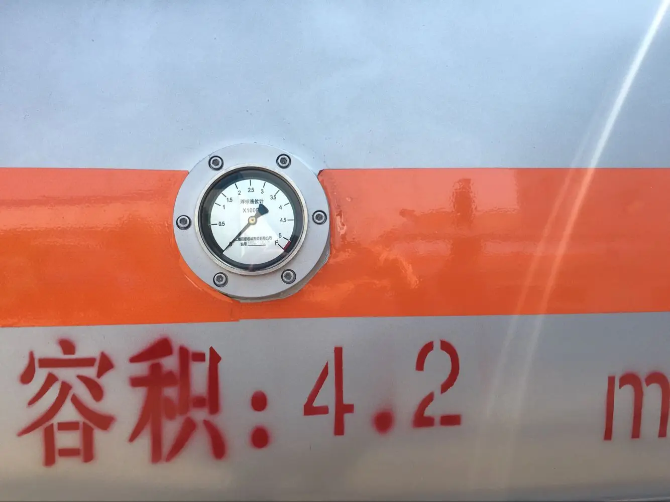 Jac 航空燃料喷气a1 油罐车机场加油器低价位 Buy 航空燃料喷气a1 油罐车机场加油机 三轴燃油罐车拖车 升燃油罐车