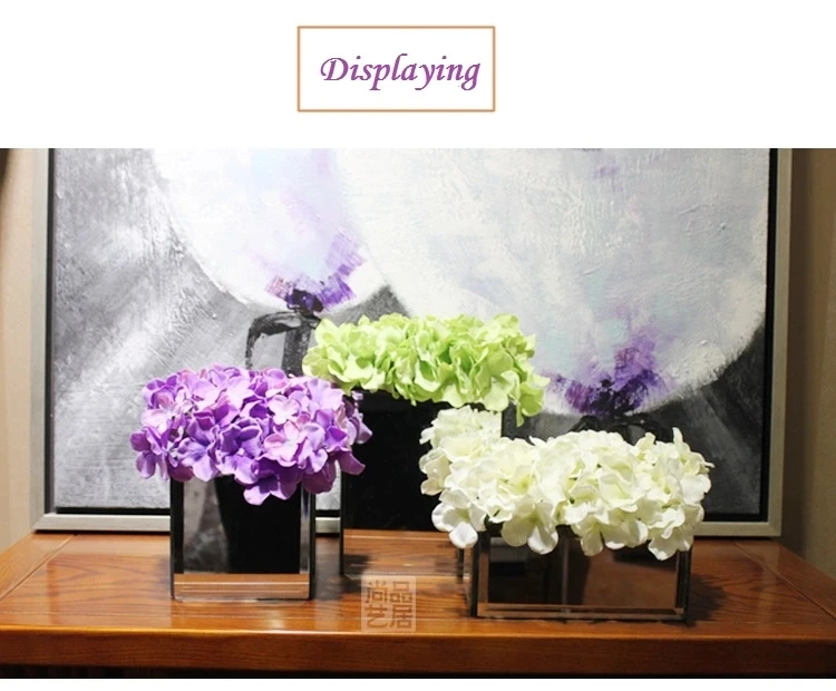 Mirror surface glass vase for drawing room decoration