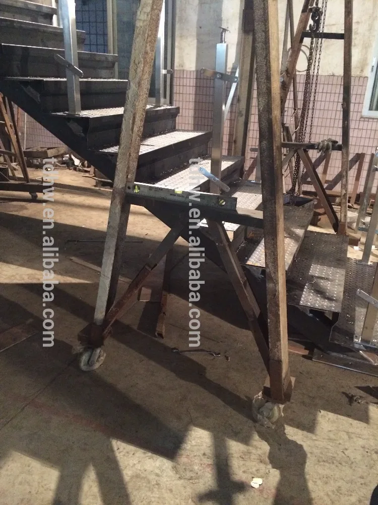 exterior-aluminum-stairs4