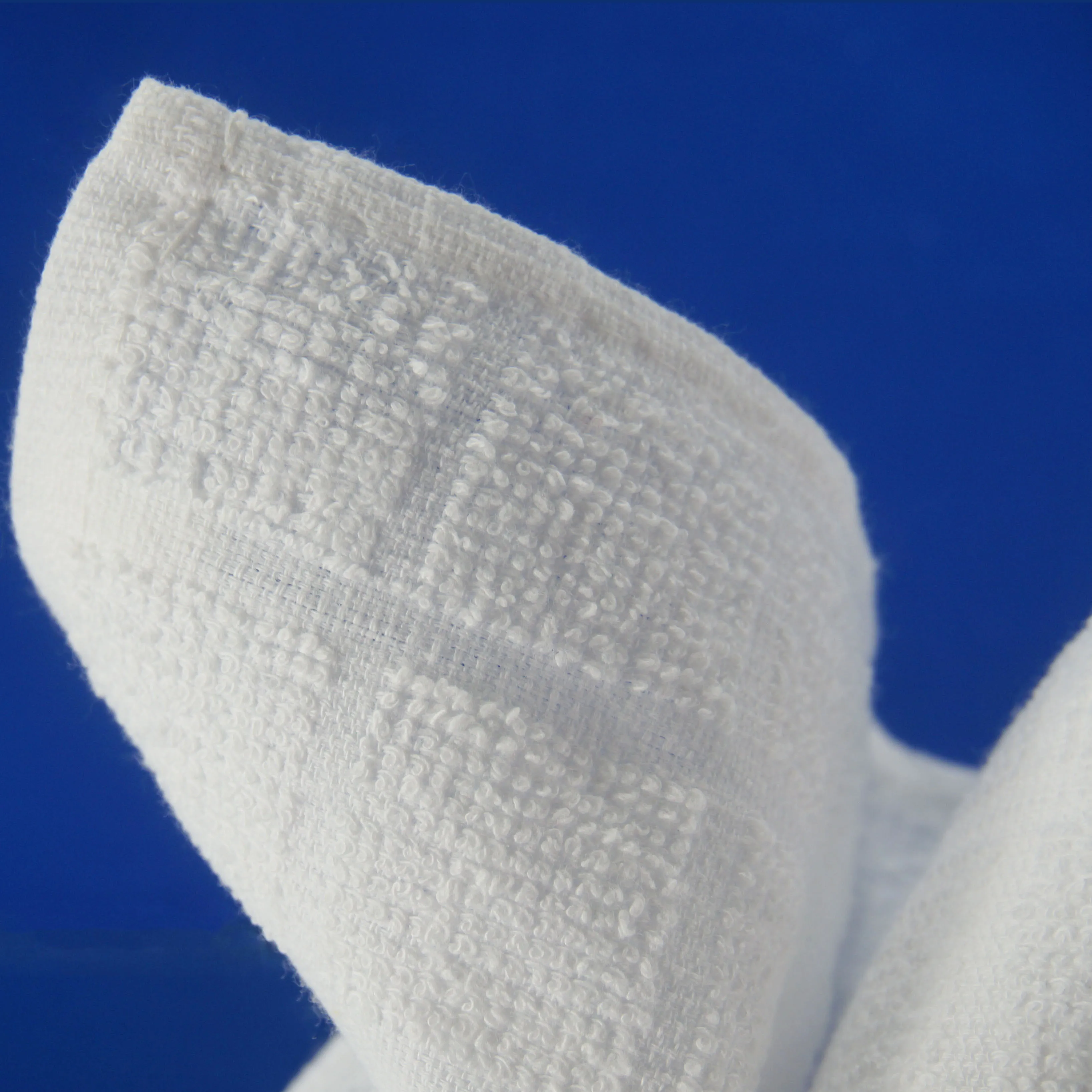 Cotton Airline Disposable Hand Towels In Tray Buy Hand Towels In Tray