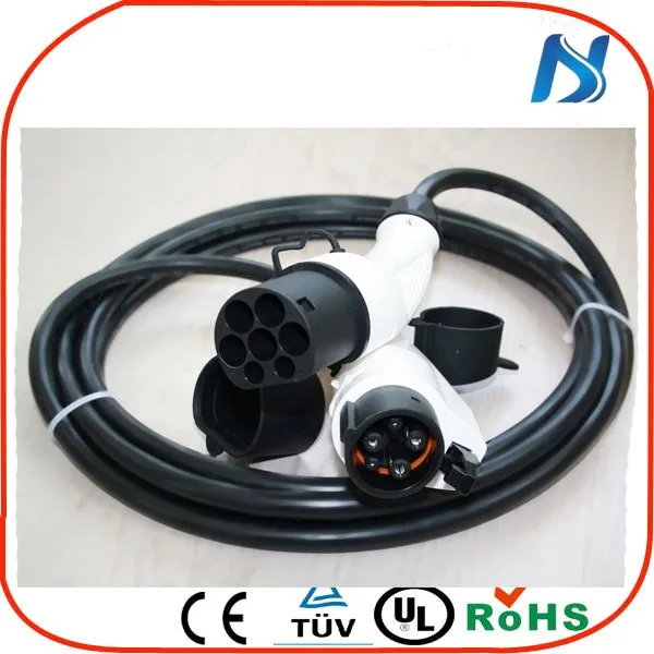 EV Charging Plug For LEAF.jpg