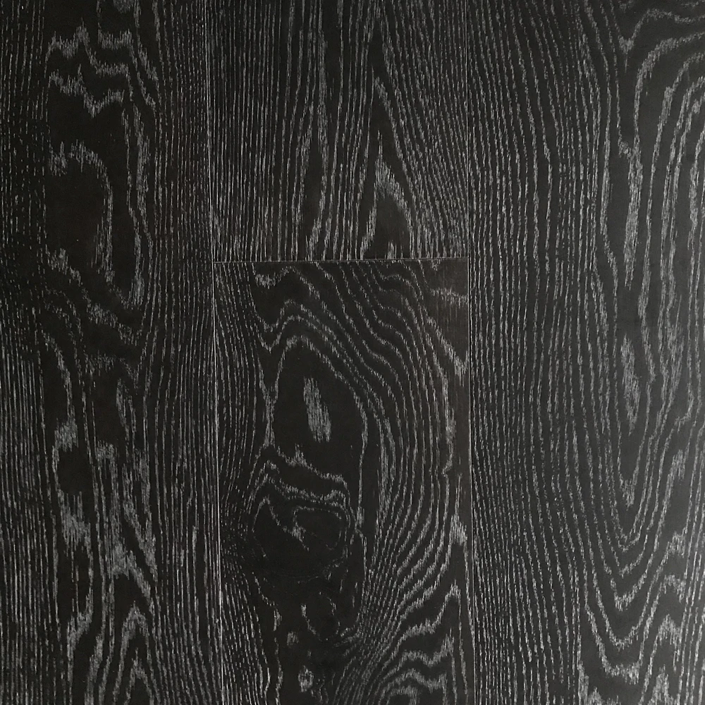 橡木地板黑色结疤图片
