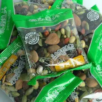 Good supplier chain bucket beans nut packaging machine with hand feeding