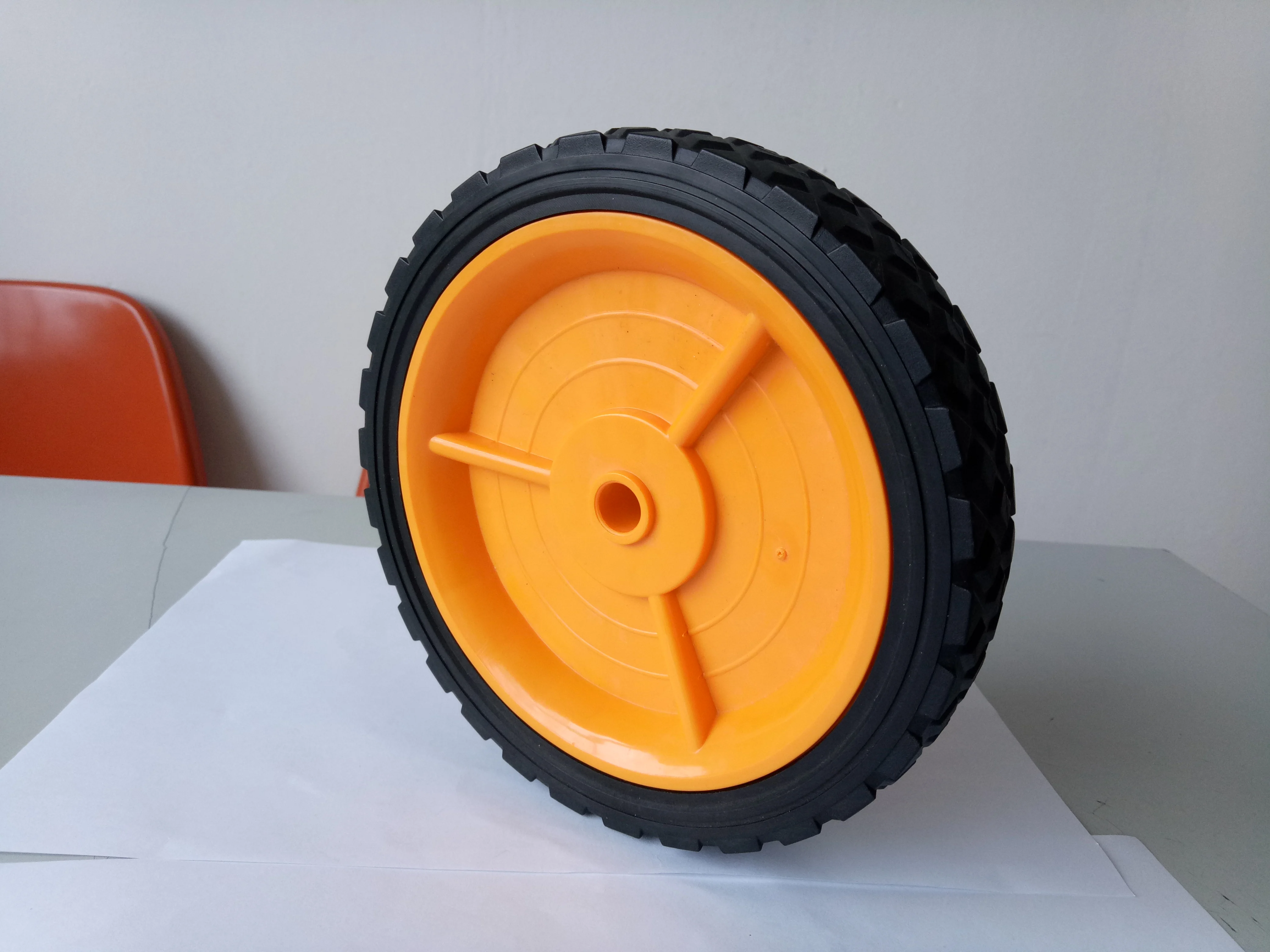 plastic toy train wheels