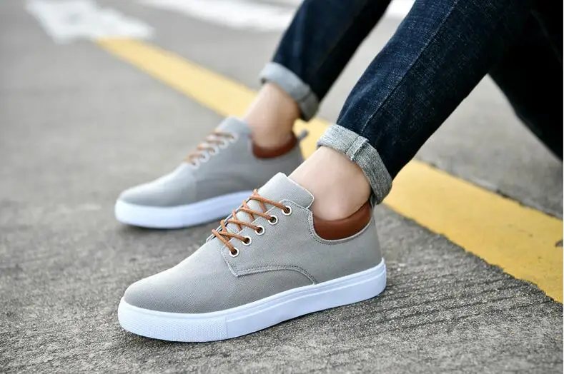 Wholesale Latest Men's Canvas Shoes 