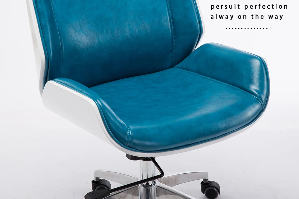 blue seat.jpg
