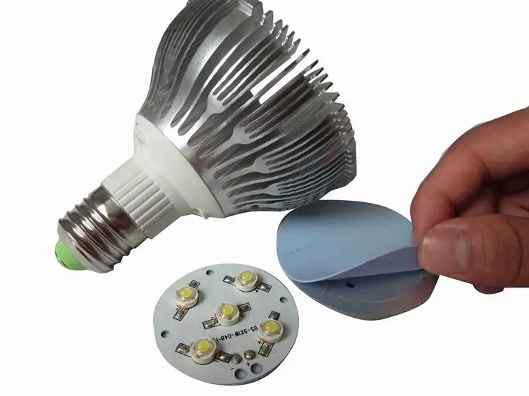 Thermally Conductive Pad(13)