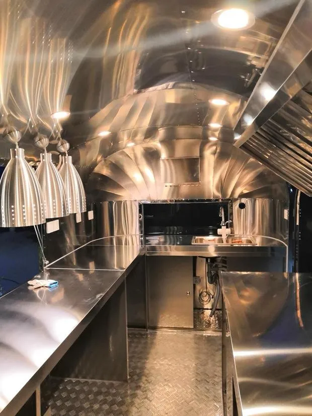 不锈钢移动厨房食品亭出售