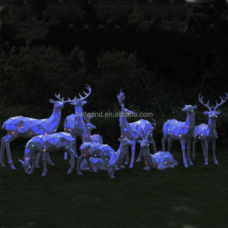 Solar Lighted Fiberglass Christmas Deer Decoration/lighted Geometric