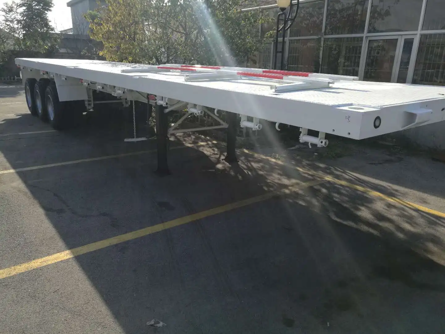 3 Axles 40 ft Flatbed Trailer Container Carrier Semi Trailer Flatbed Semi Trailer