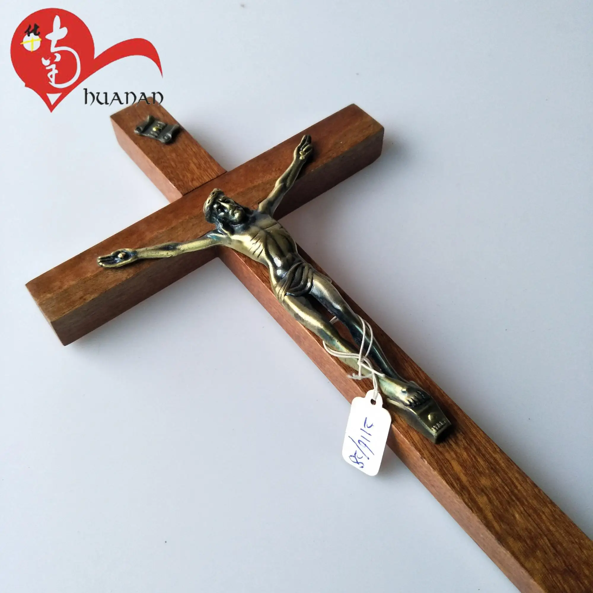 Wall Hanging Cheap Jesus On The Mini Craft Religious Cross Figurines