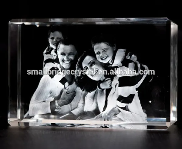 2D Laser Engraved Crystal Photo Frame Custom Crystal Graduation Souvenir supplier