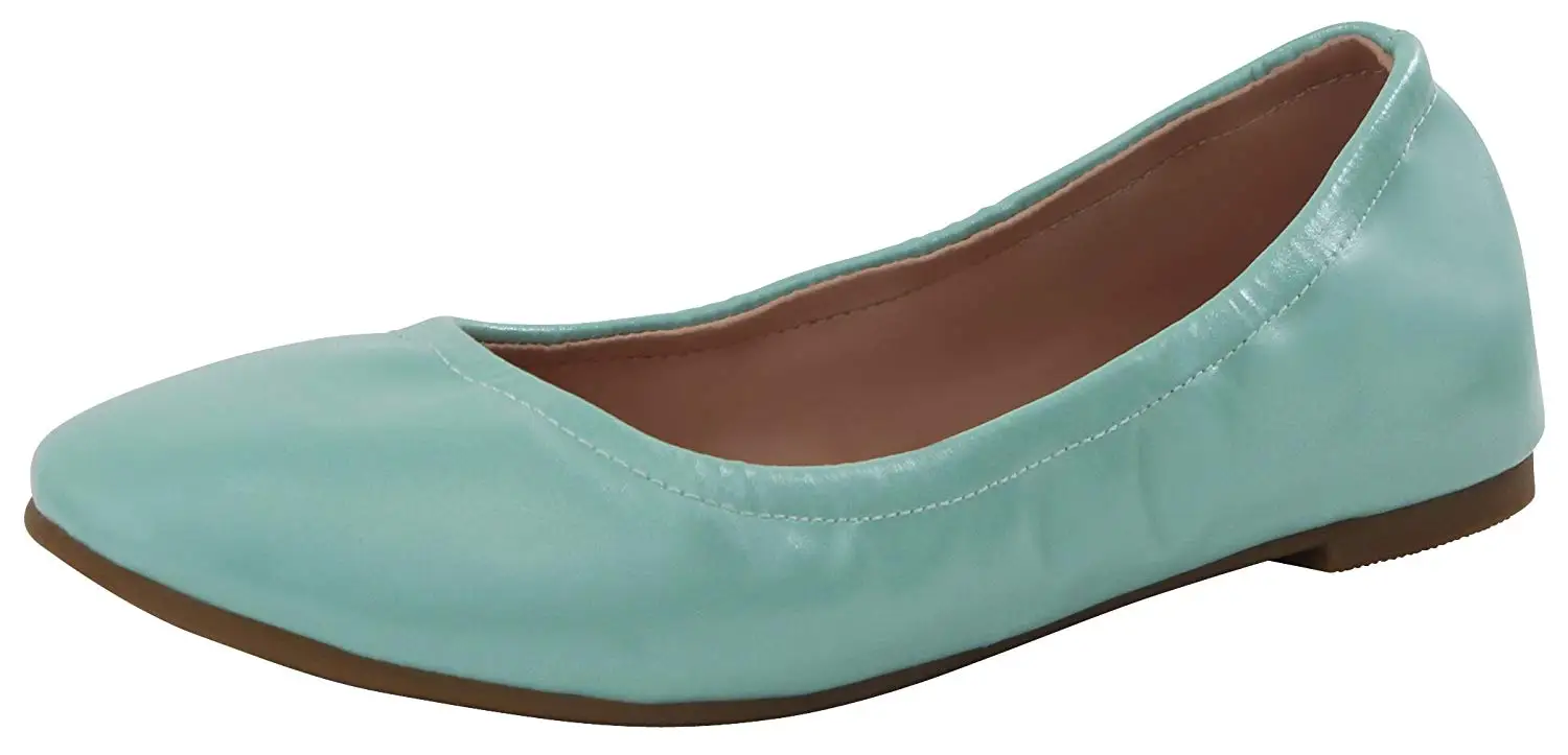 closed toe slip on flats