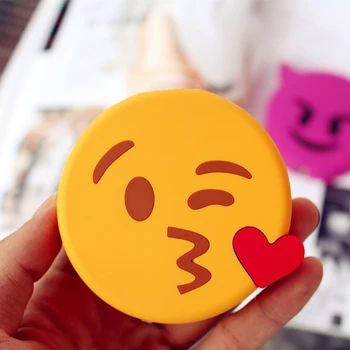 Unduh 740 Gambar Emoji Yang Lucu  