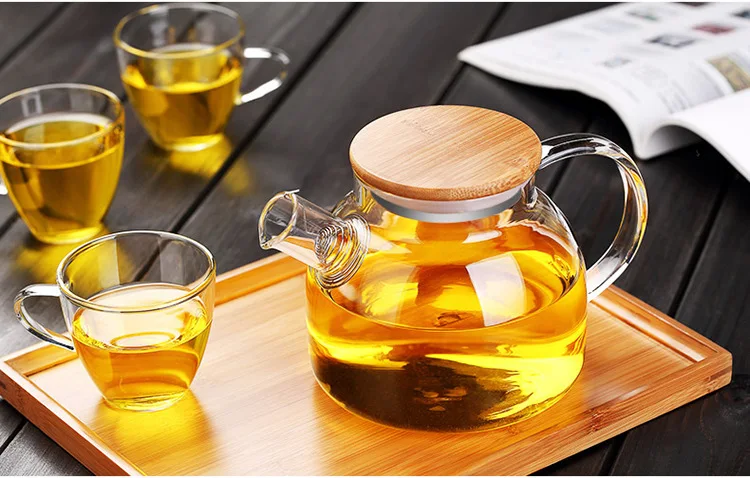 HotCold Borosilicate Glass 33 Ounce Pitcher With Stainless Steel Lid.jpg