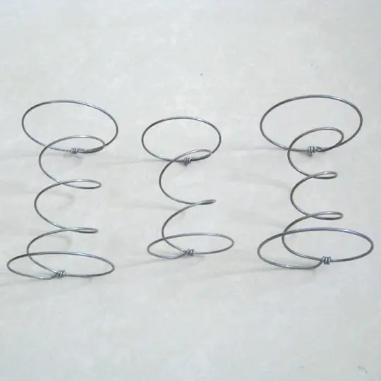 022