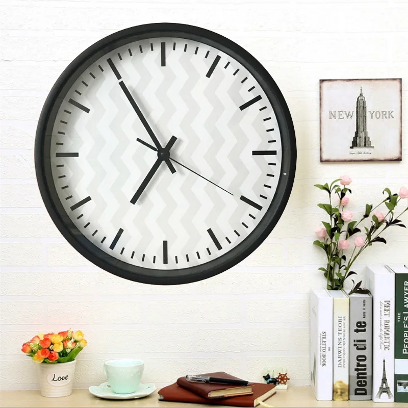 Custom Design Round Plastic Analog Vintage Wall Clock Machine - Buy ...