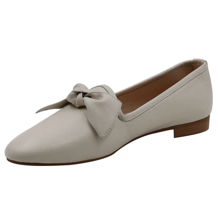 flat nude dress shoes