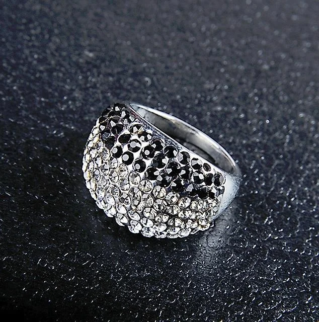 broad band shining ring natural and black zircons decorative