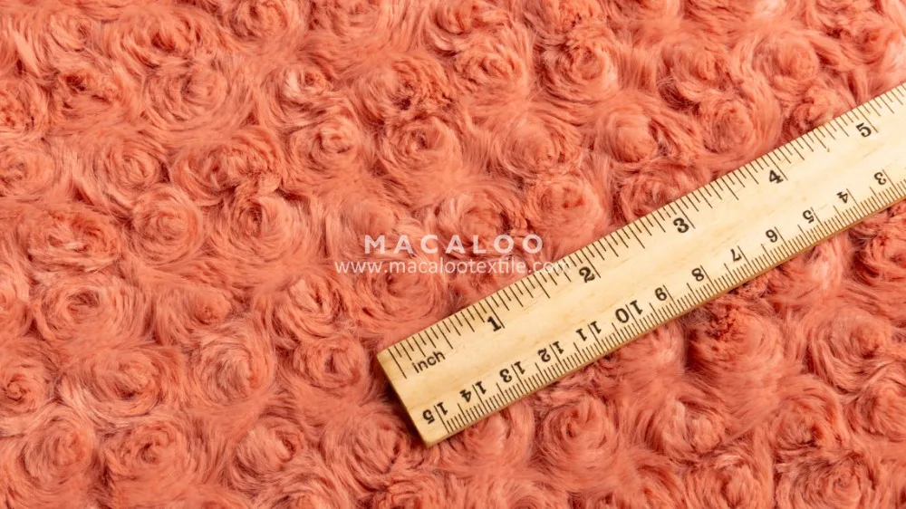 340gsm Rose Swirl Knit 100 Polyester Minky Blanket Fabric Wholesale