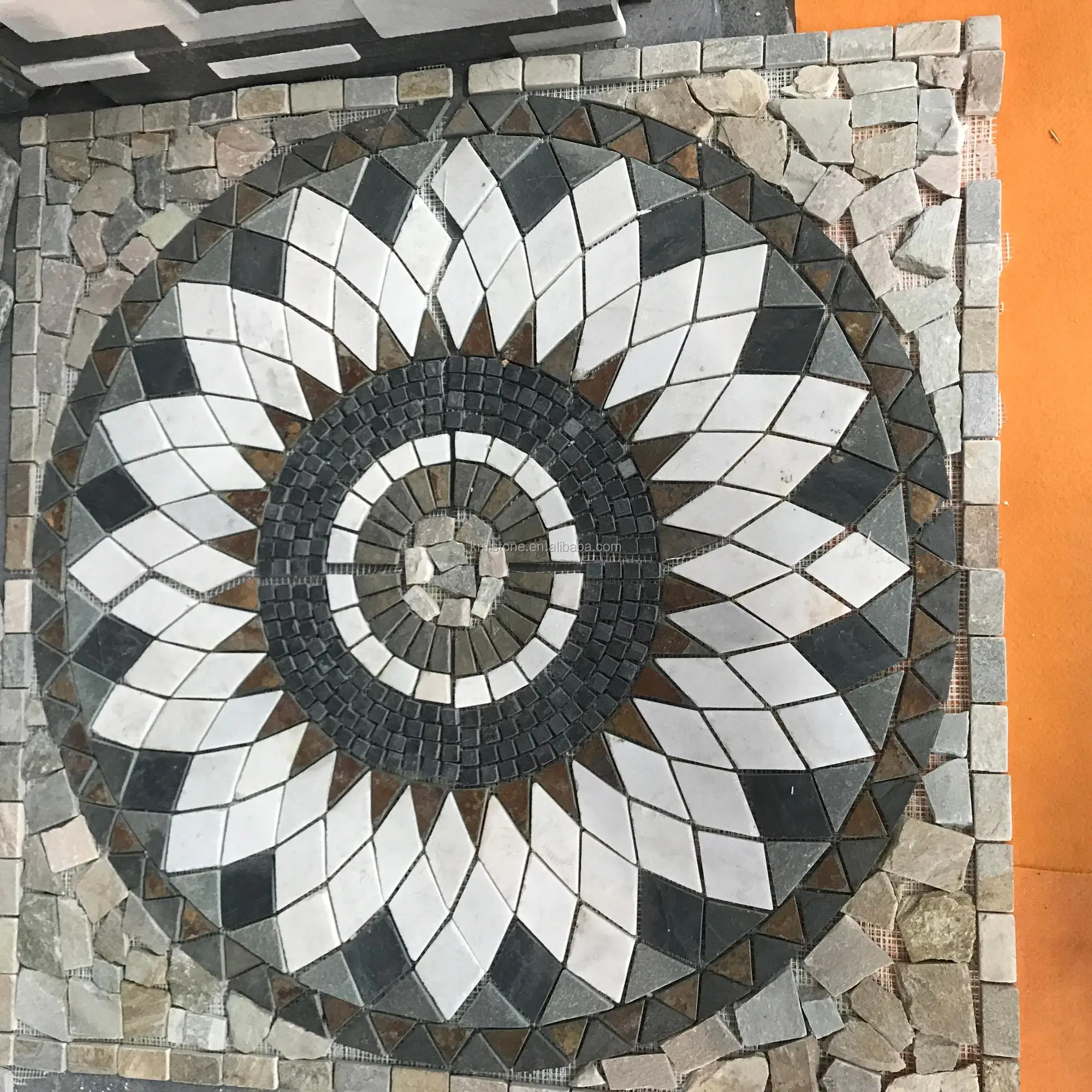  Natural Slate Stone Mosaic Medallions Paver Stone