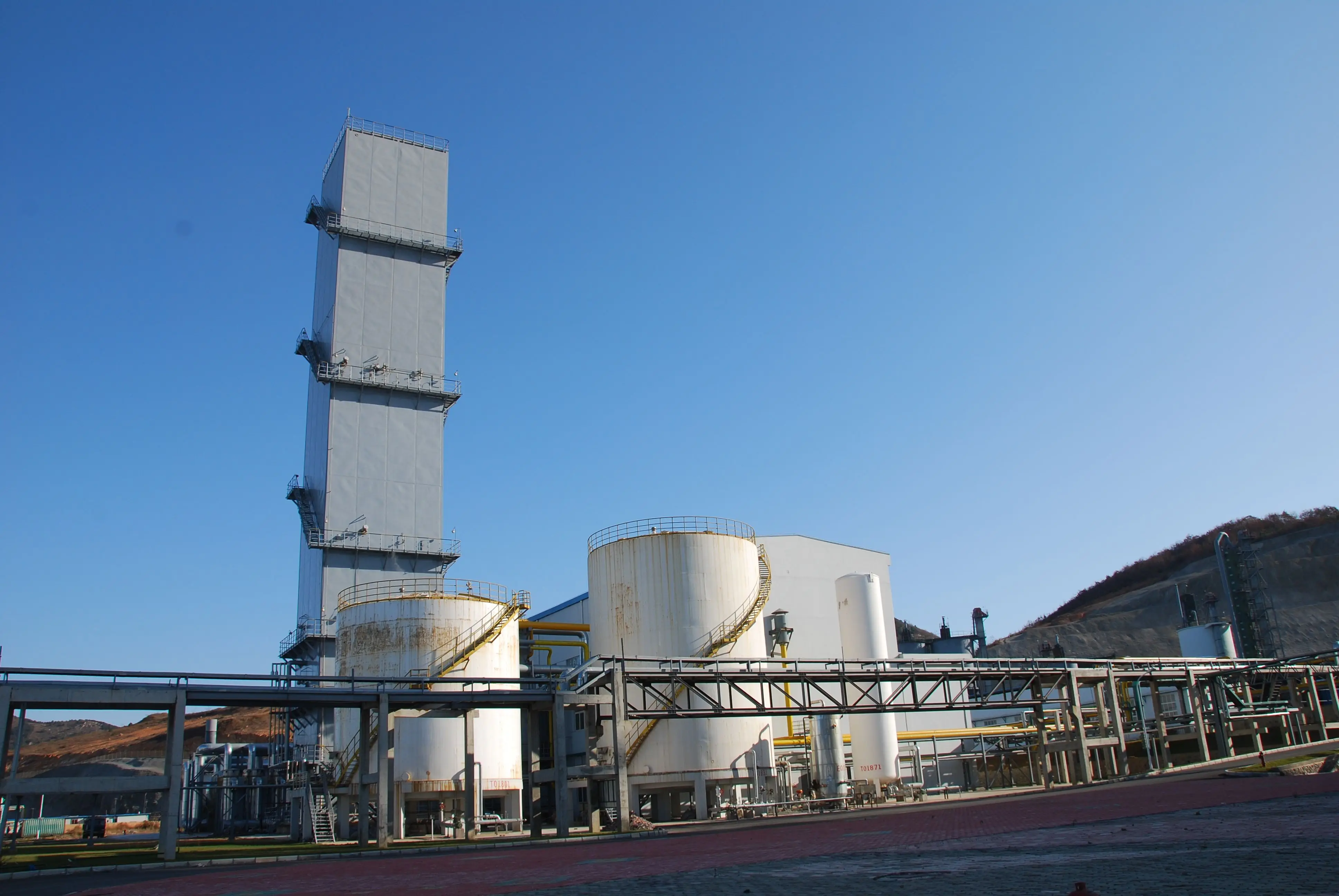 所有行业  机械设备  其他机械与工业设备  产品描述 该空分装置将