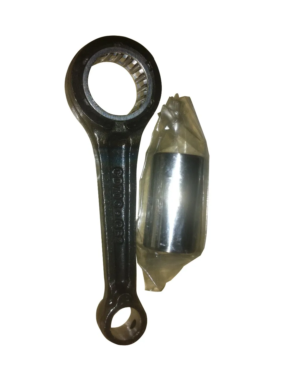 Factory price CD70 motorcycle connecting rod