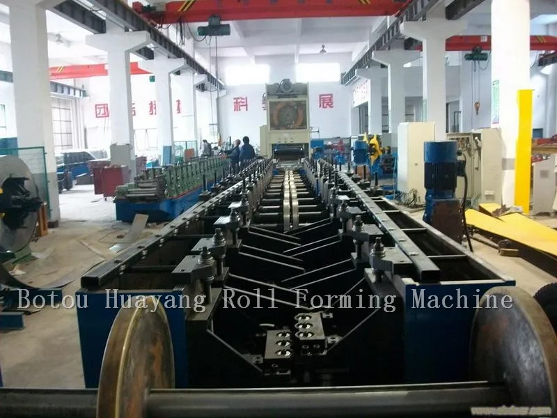 Canton fair Automatic high speed cable tray making machine.jpg