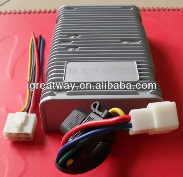 12 volt power converter for vehicles