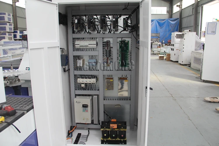 atc cnc router08.jpg