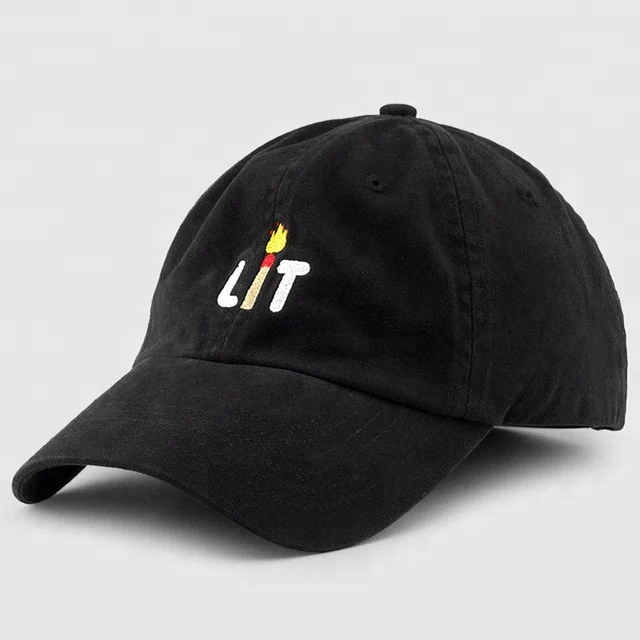 URBAN CLASSICS leatherpatch FLEXFIT CAP BASEBALL BASECAP Logo Cappuccio Berretto BLACK