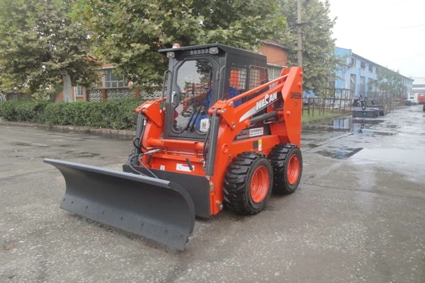 wt670 山猫迷你滑移装载机的概述