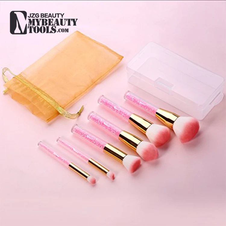 cosmetic brush.jpg