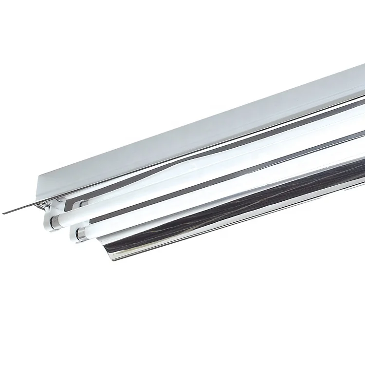 T5 twin tube light fitting with reflector