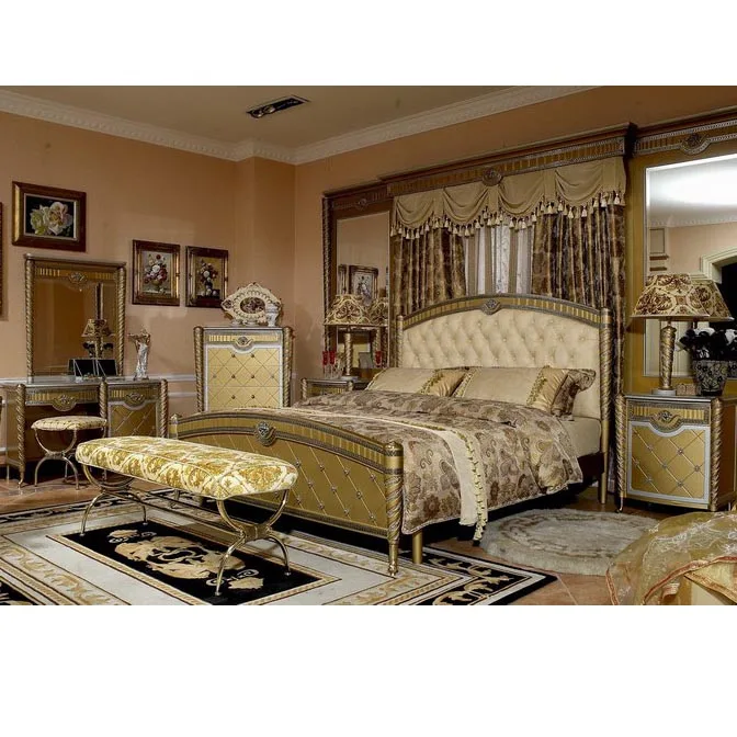 Yb16 Royal Luxury Italy King Size Master Solid Wood Bedroom Furniture Champagne Gold Hand Made Bed Set Big Screen Background Buy Royal Luxury Italy