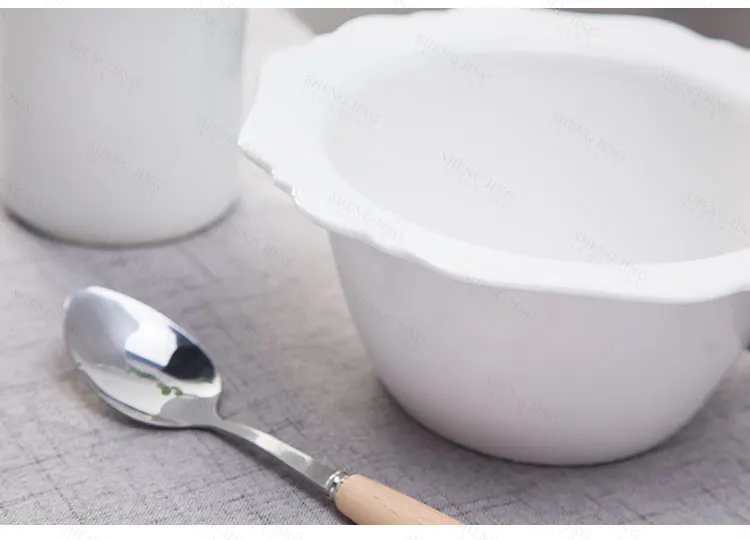 Custom Round Soup Bowl Flower Shape Porcelain Personalized Salad Bowl