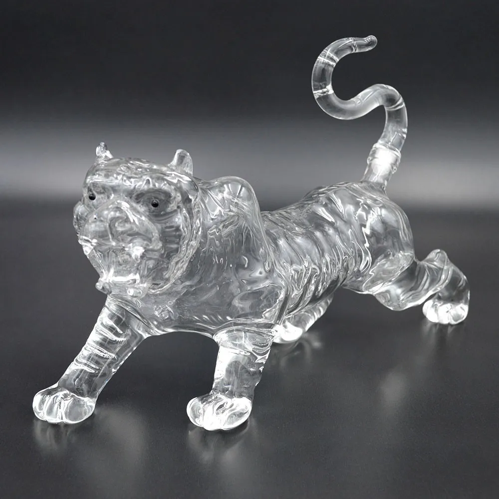 Wholesale 500 Ml Tiger Animal Shape Odd Wine Spirits Glass Bottle For