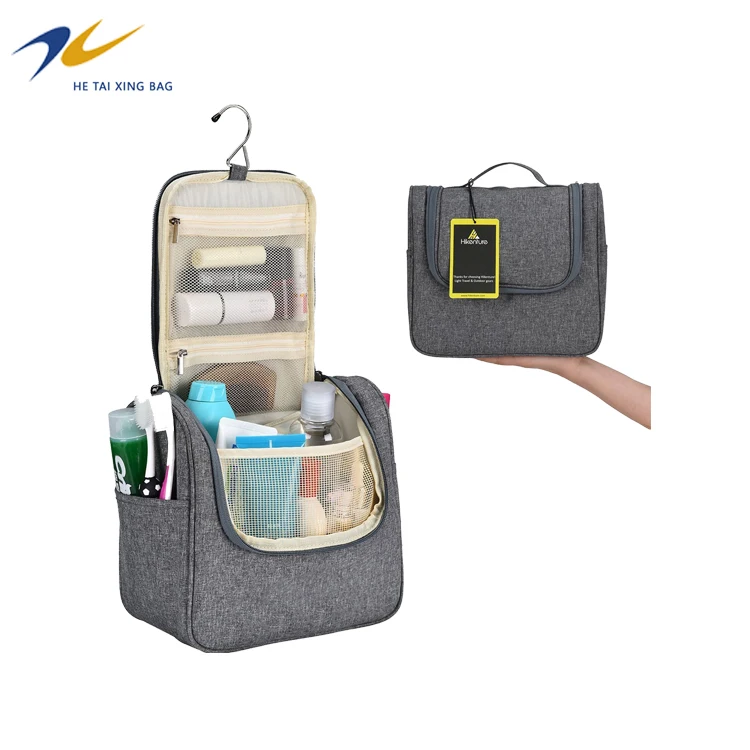 toiletry bag 1-1.jpg