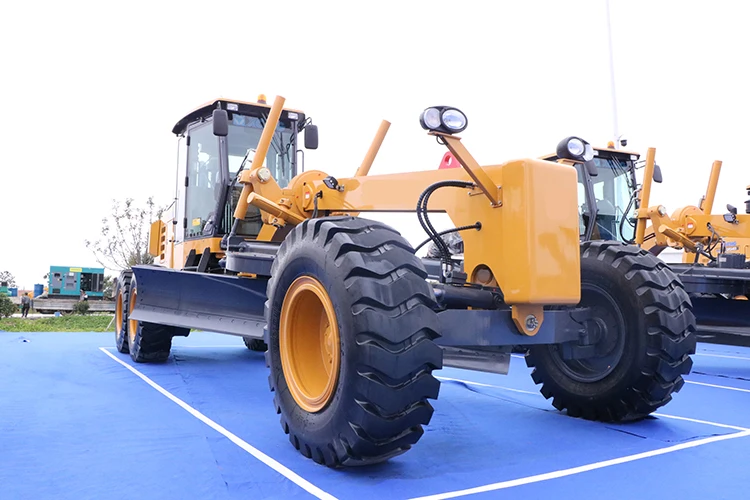 16ton 小型平地机 gr2203 出售 产品特性   2: 结束铲采用全液压控制