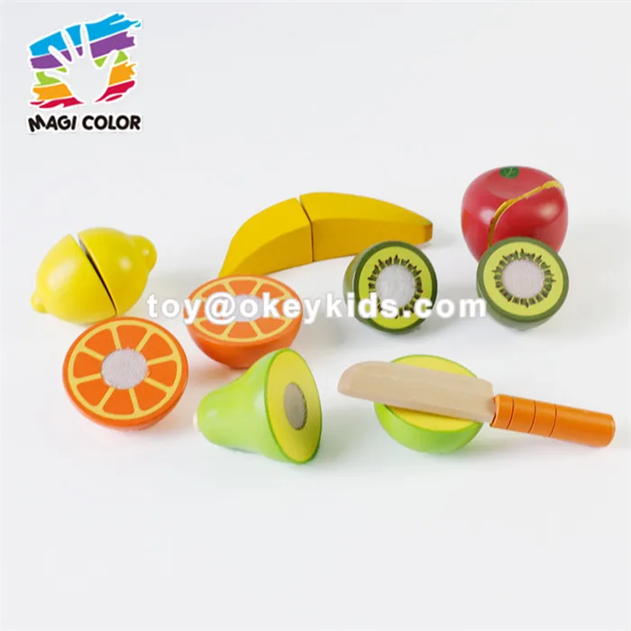 cutting toy fruits