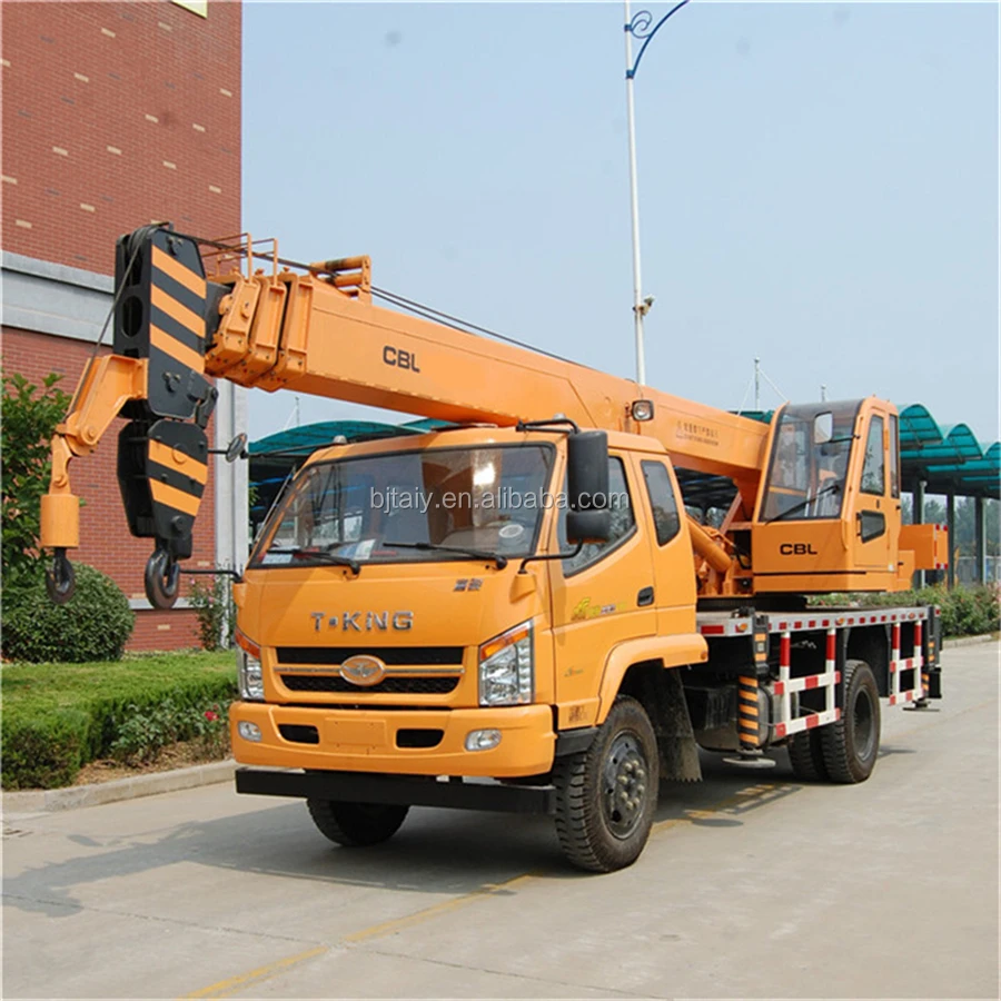 12 ton telescopic boom truck mounted crane for sale